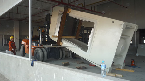 揚(yáng)州依利安達(dá)壓合機(jī)設(shè)備安裝 揚(yáng)州依利安達(dá)壓合機(jī)設(shè)備安裝